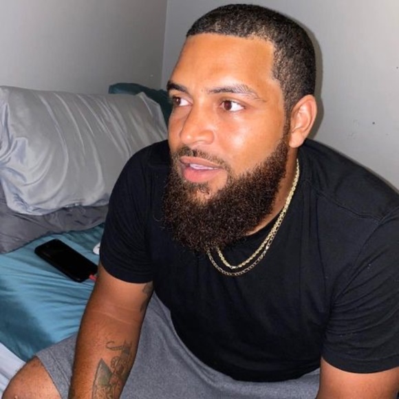 Meet your Posher, Chris - Picture 1 of 1